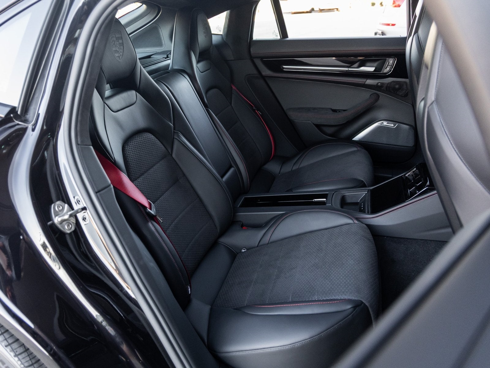 2026 Porsche Panamera Panamera GTS