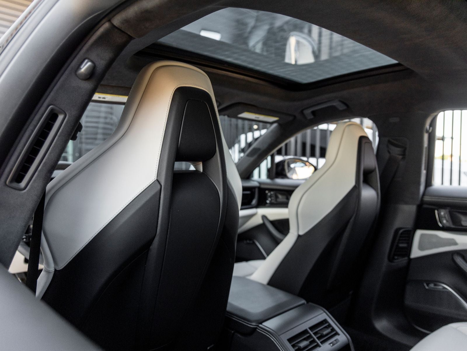 2026 Porsche Panamera GTS