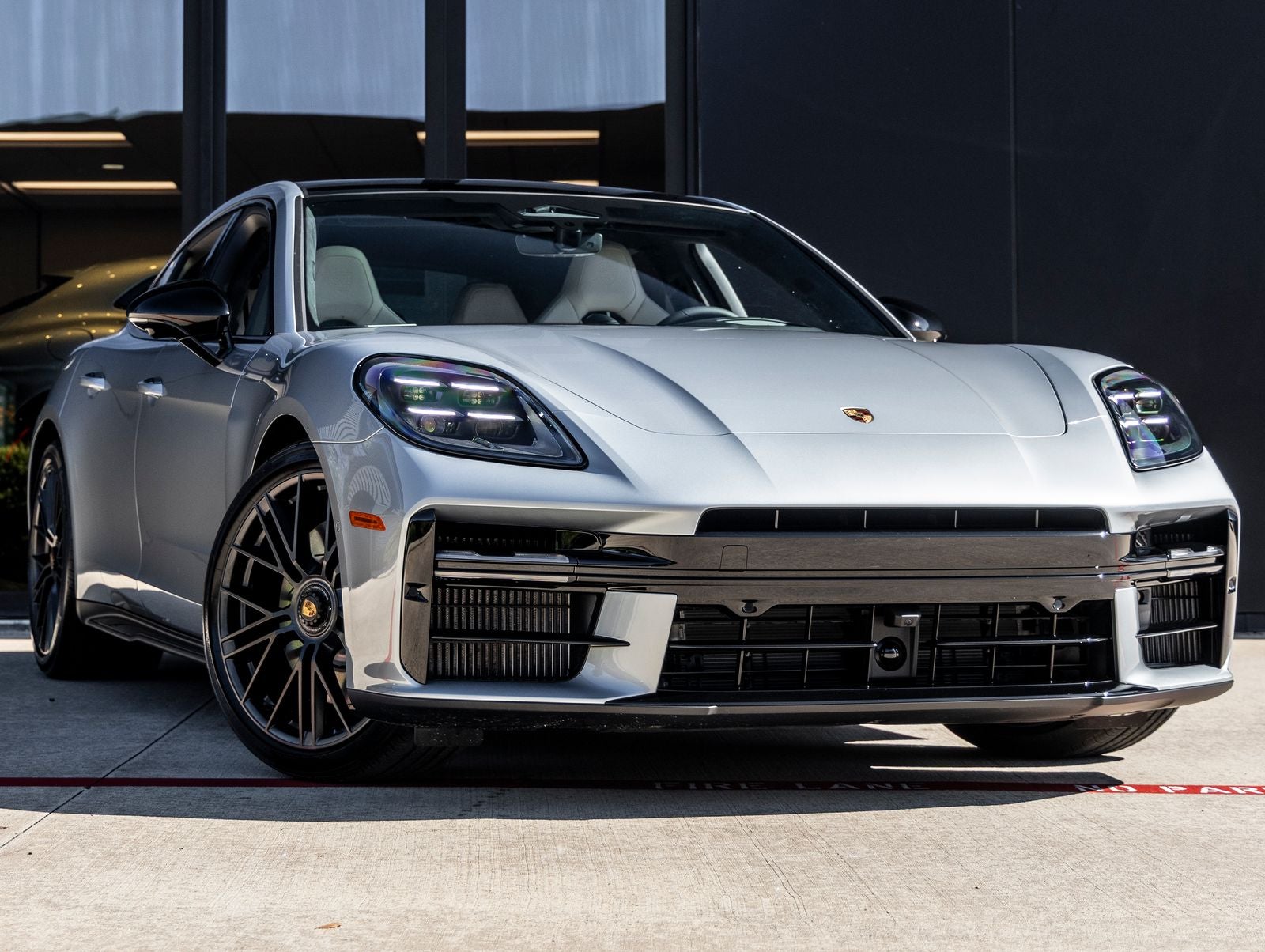 2026 Porsche Panamera GTS