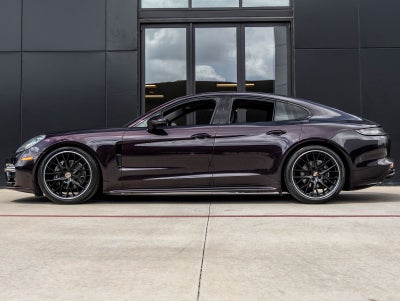 2022 Porsche Panamera Platinum Edition