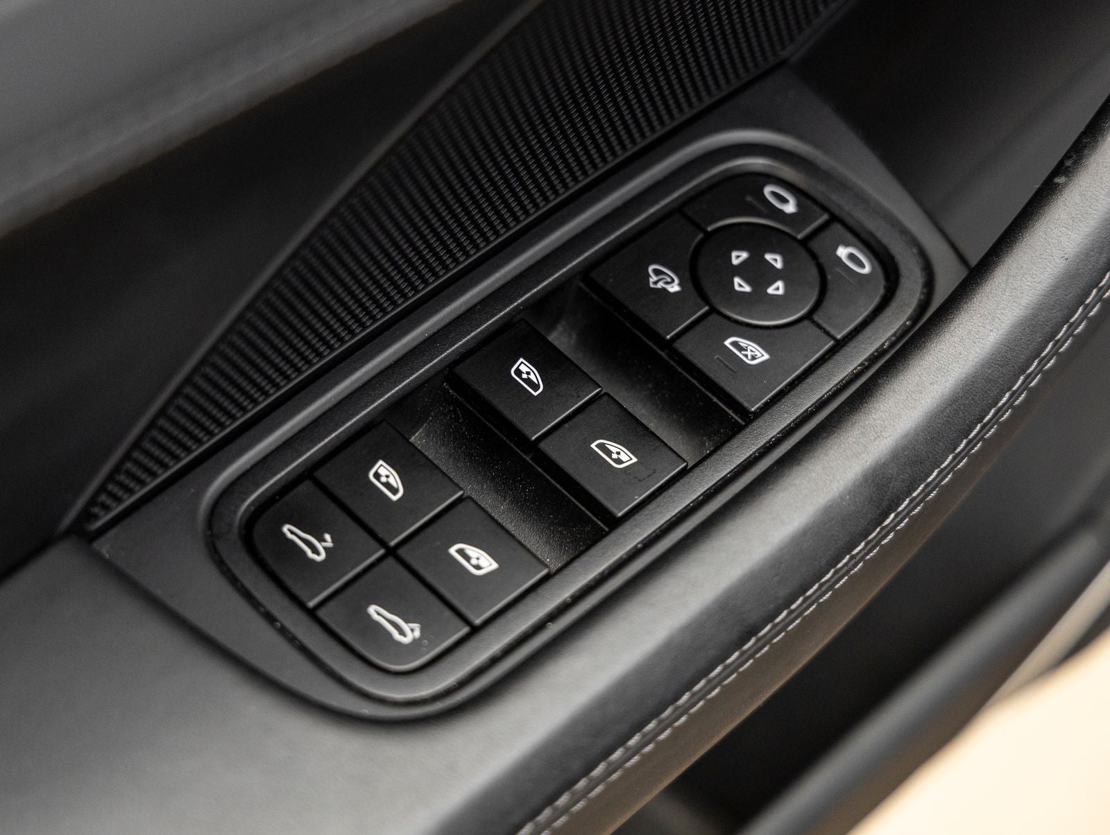 2022 Porsche Panamera Platinum Edition