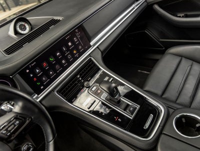 2022 Porsche Panamera Platinum Edition