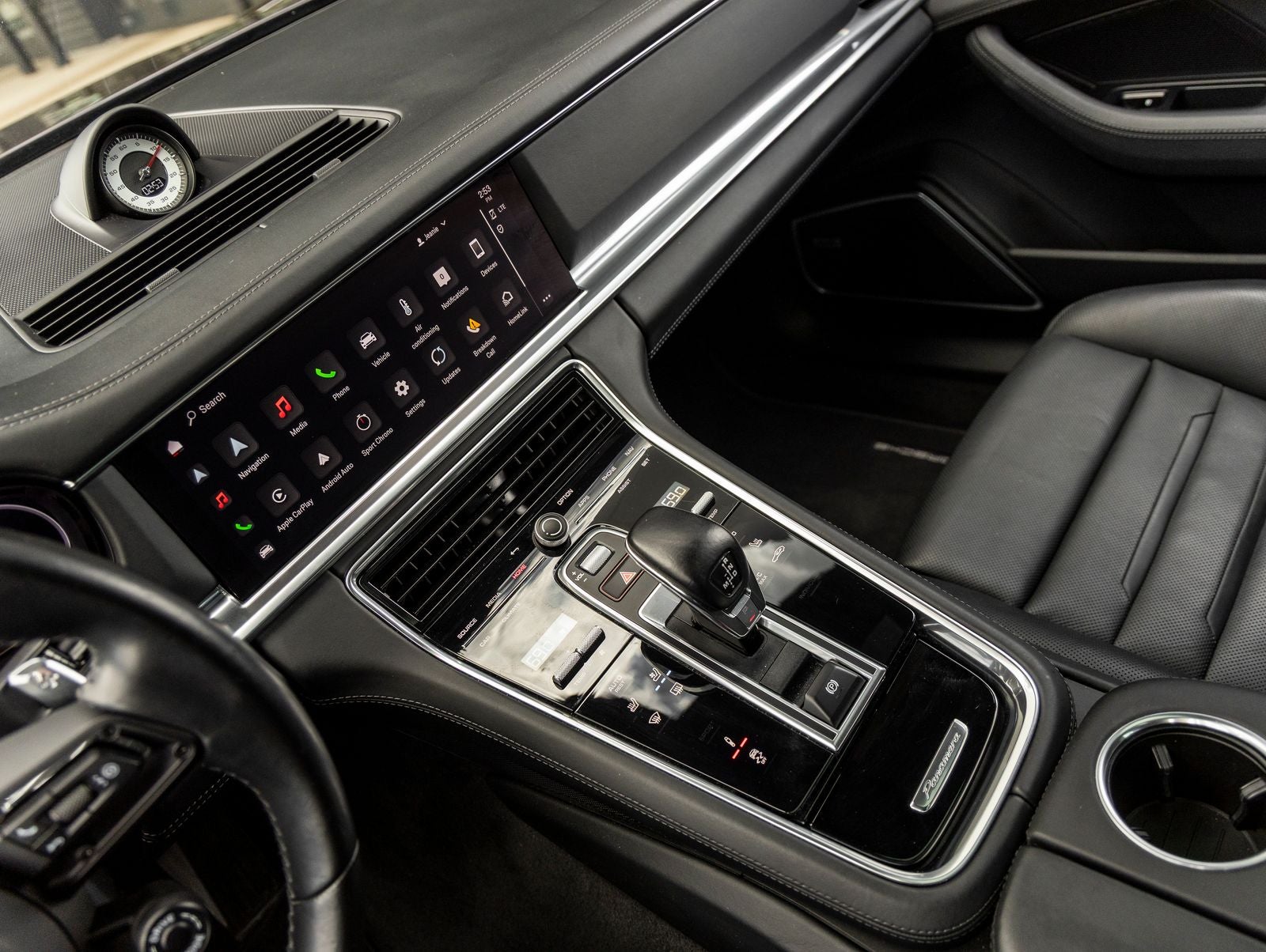 2022 Porsche Panamera Platinum Edition