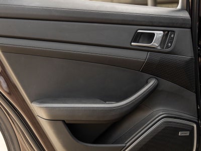 2022 Porsche Panamera Platinum Edition