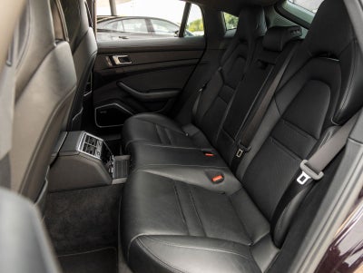 2022 Porsche Panamera Platinum Edition