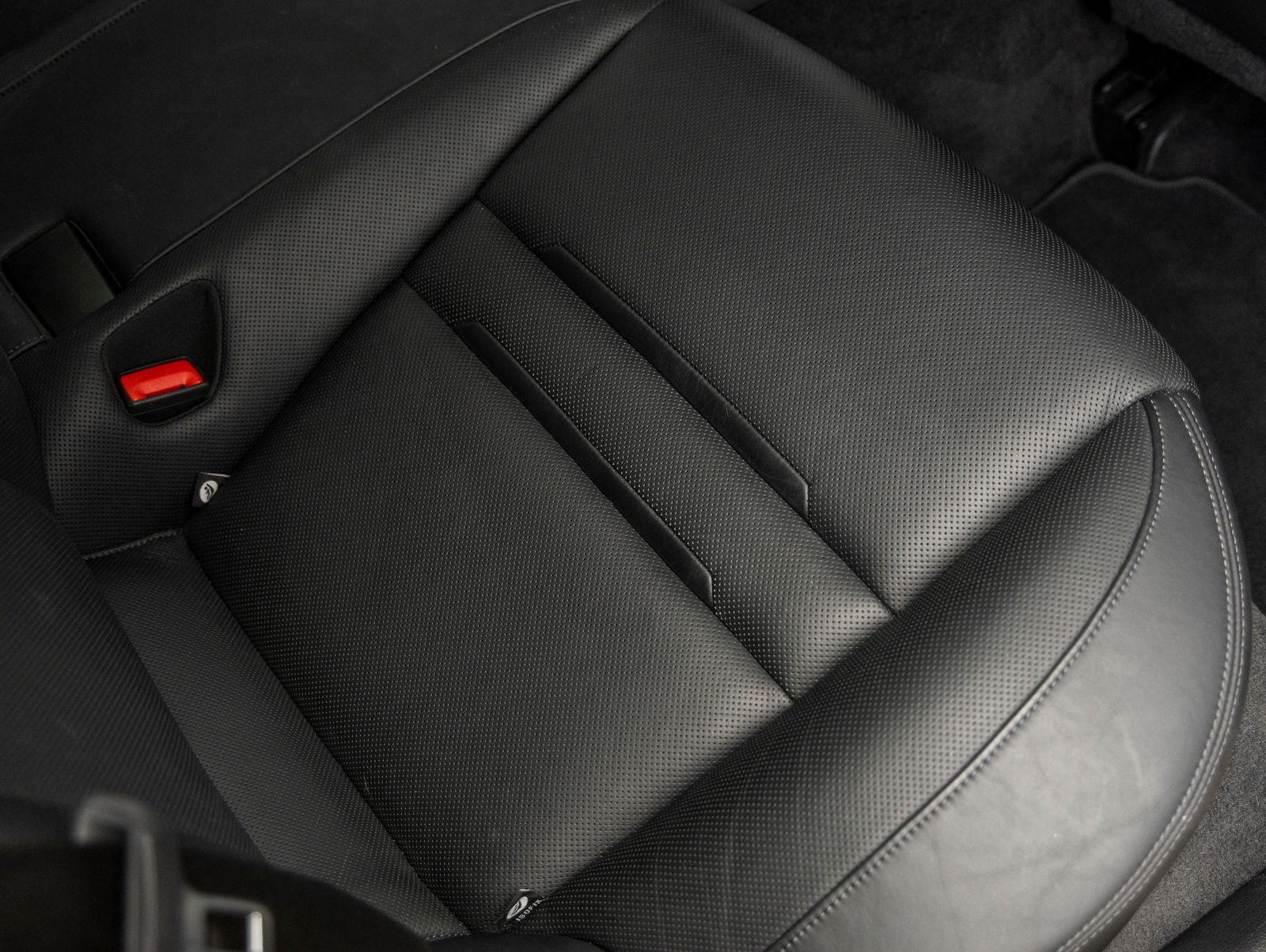 2022 Porsche Panamera Platinum Edition