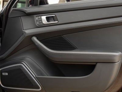 2022 Porsche Panamera Platinum Edition