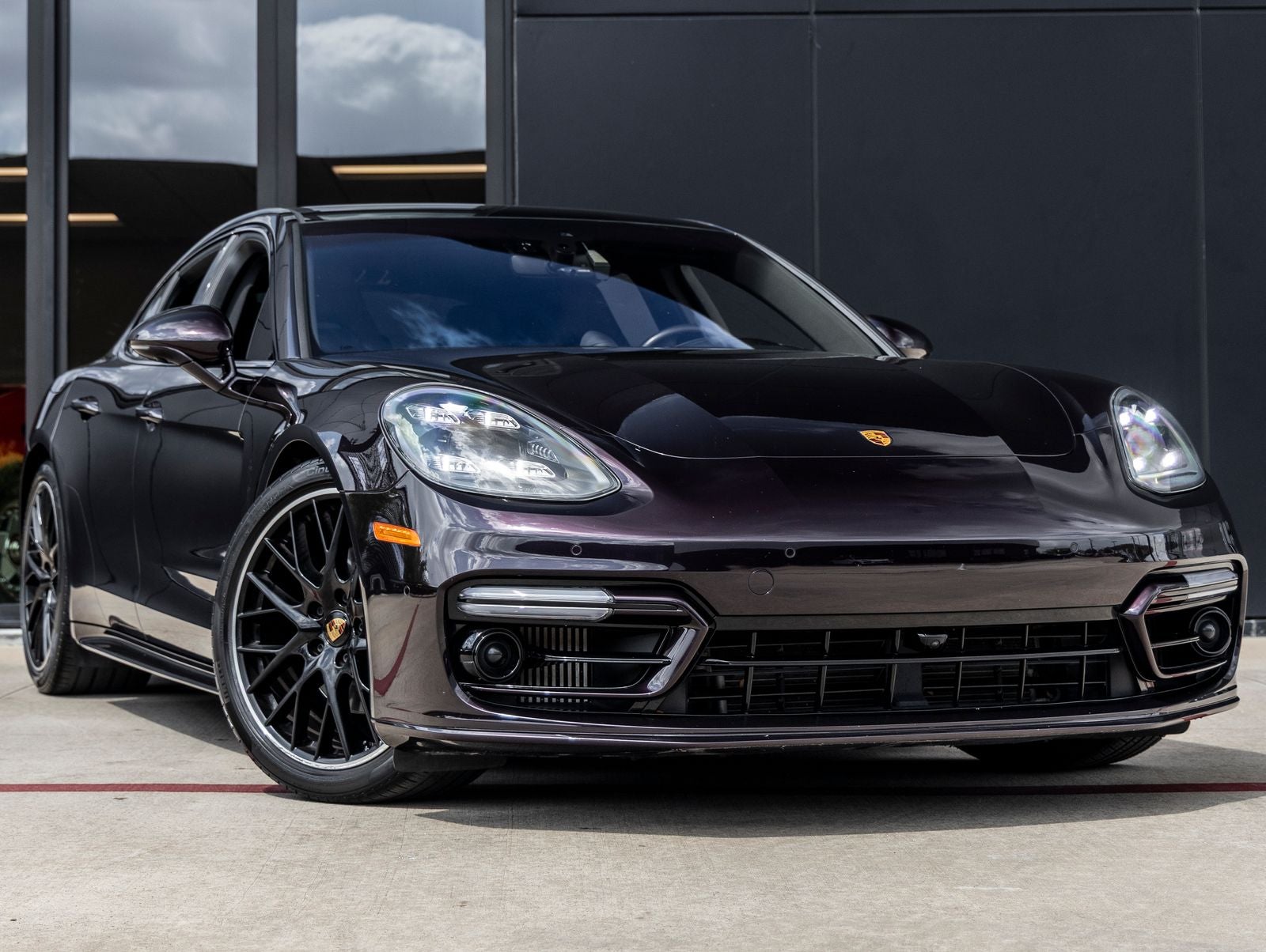 2022 Porsche Panamera Platinum Edition