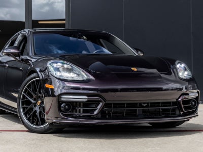 2022 Porsche Panamera Platinum Edition