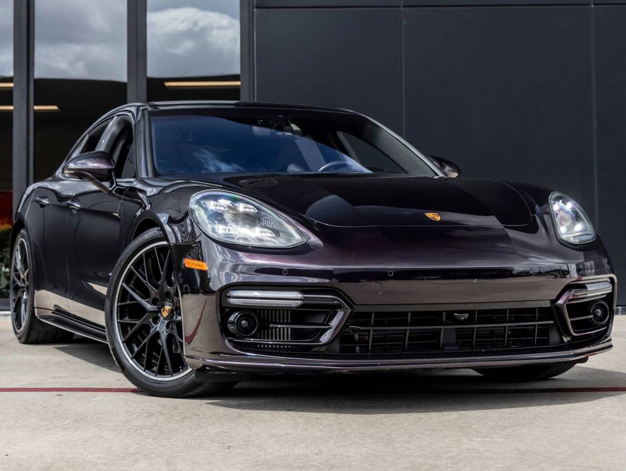 2022 Porsche Panamera Panamera Platinum Edition