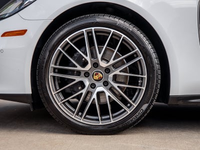 2023 Porsche Panamera Panamera Platinum Edition