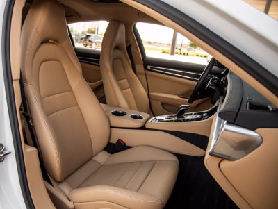 2023 Porsche Panamera Panamera Platinum Edition