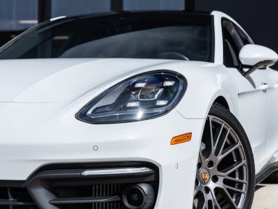 2023 Porsche Panamera Panamera 4 Platinum Edition