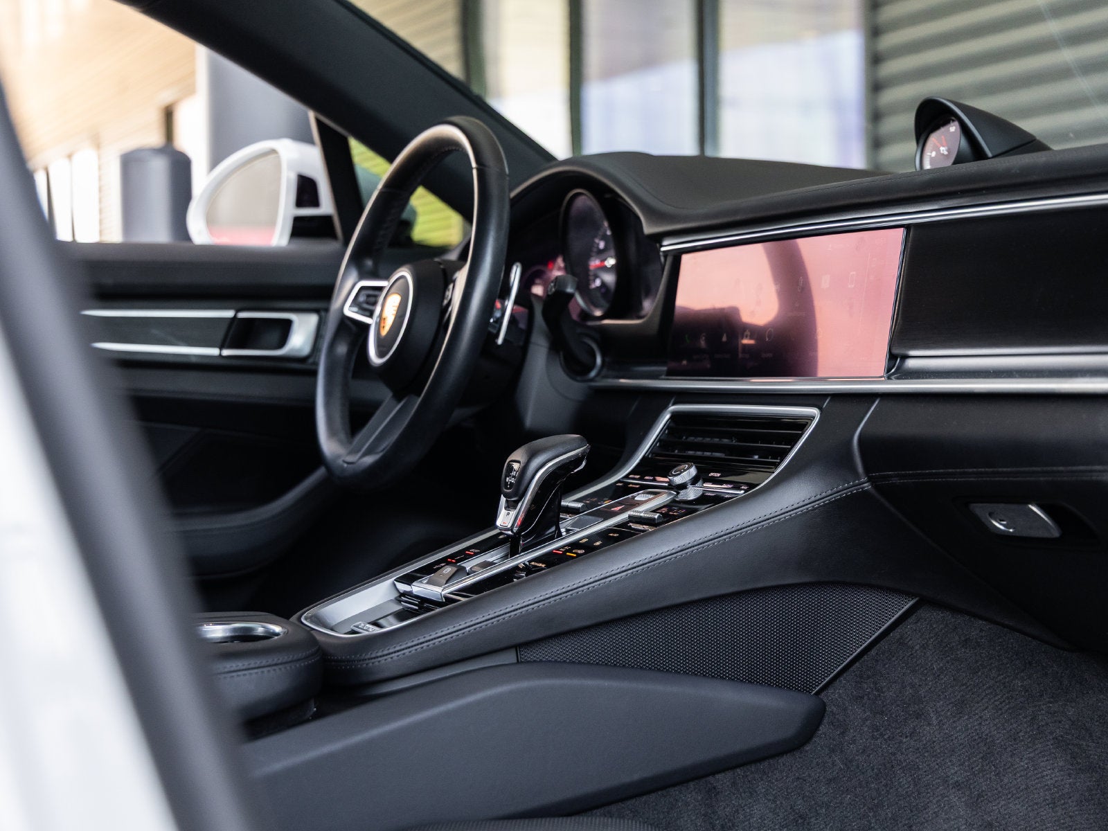 2023 Porsche Panamera Panamera 4 Platinum Edition