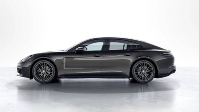 2023 Porsche Panamera Platinum Edition
