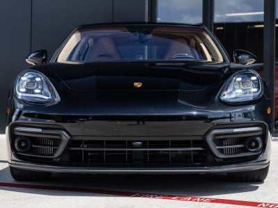 2023 Porsche Panamera Panamera 4 Platinum Edition