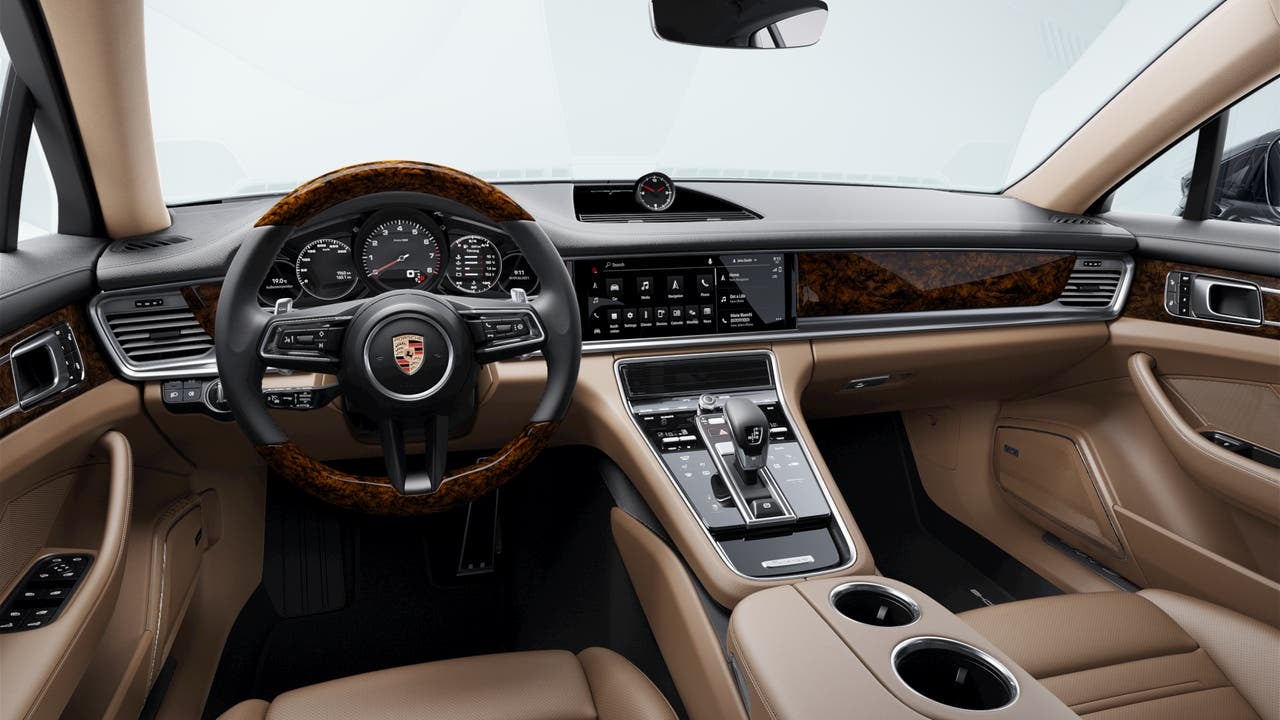 2023 Porsche Panamera Panamera 4 Platinum Edition (MY23)