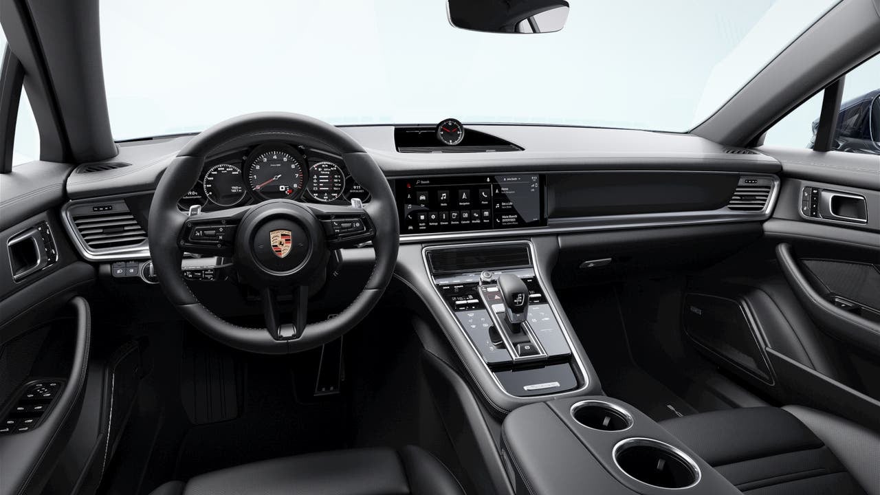 2023 Porsche Panamera 4 Platinum Edition