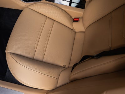 2021 Porsche Panamera RWD