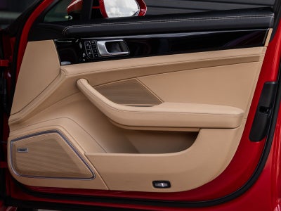 2021 Porsche Panamera RWD