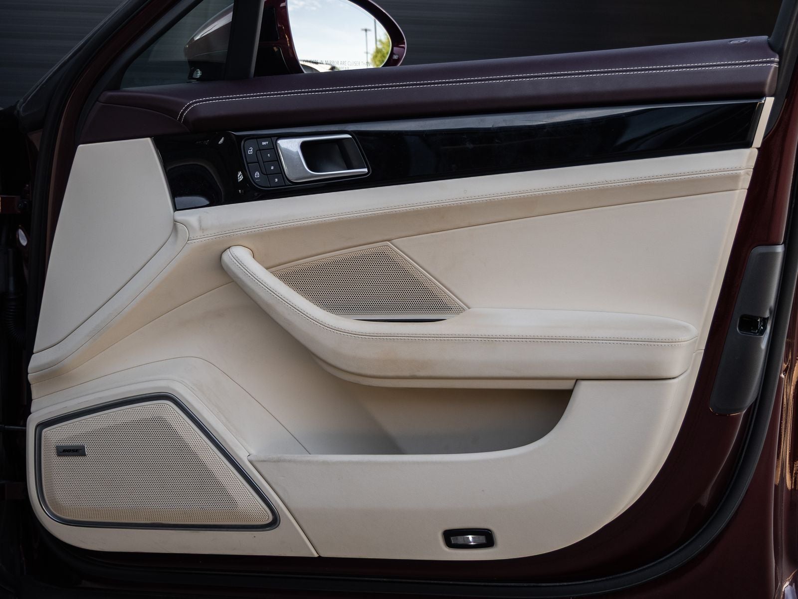 2022 Porsche Panamera 4