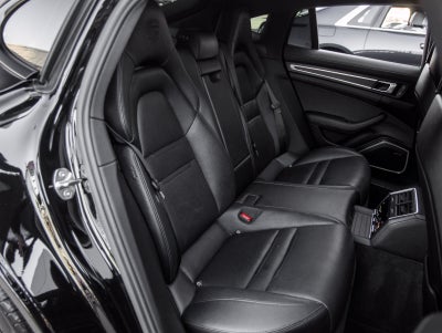2023 Porsche Panamera Panamera 4 Platinum Edition