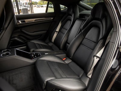 2020 Porsche Panamera Panamera 4S Executive