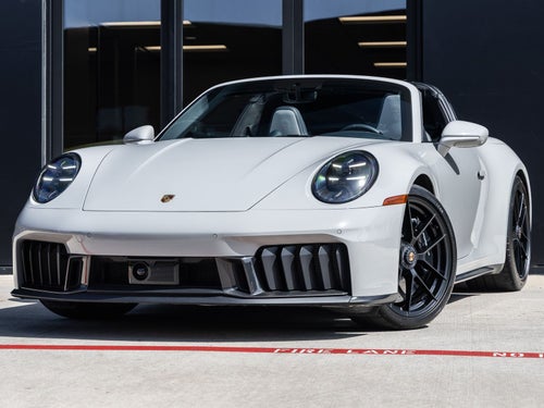 2025 Porsche 911 Targa 4 GTS