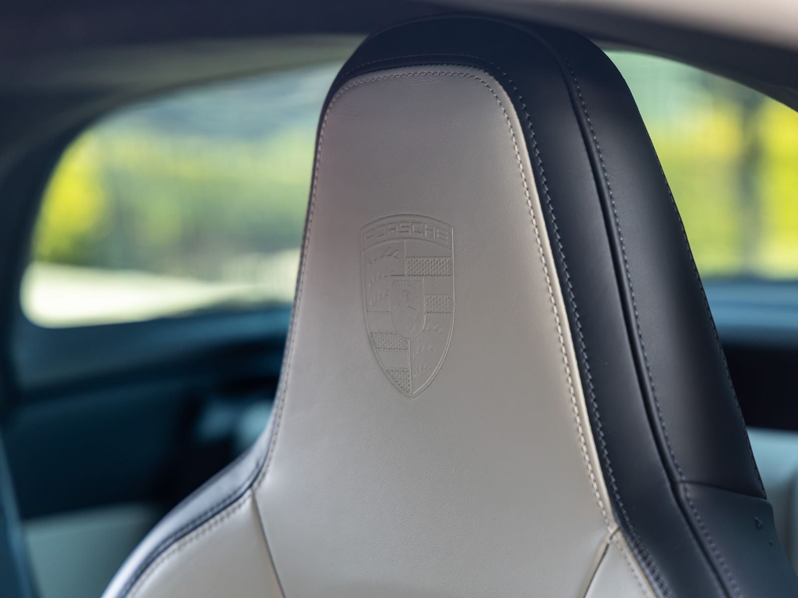 2025 Porsche 911 Targa 4 GTS