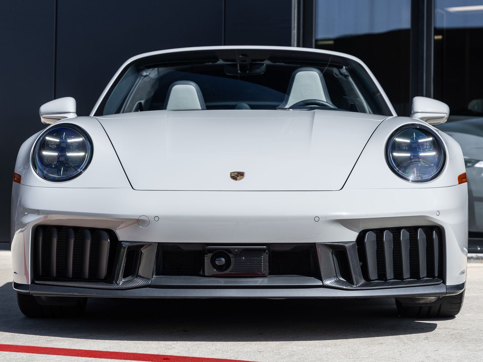 2025 Porsche 911 Targa 4 GTS
