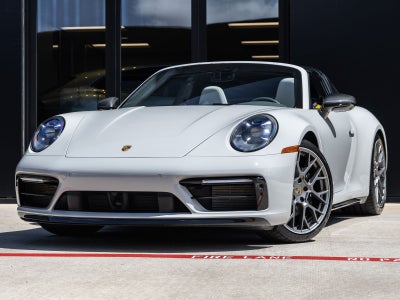 2022 Porsche 911 Targa 4S