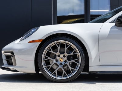 2022 Porsche 911 Targa 4S