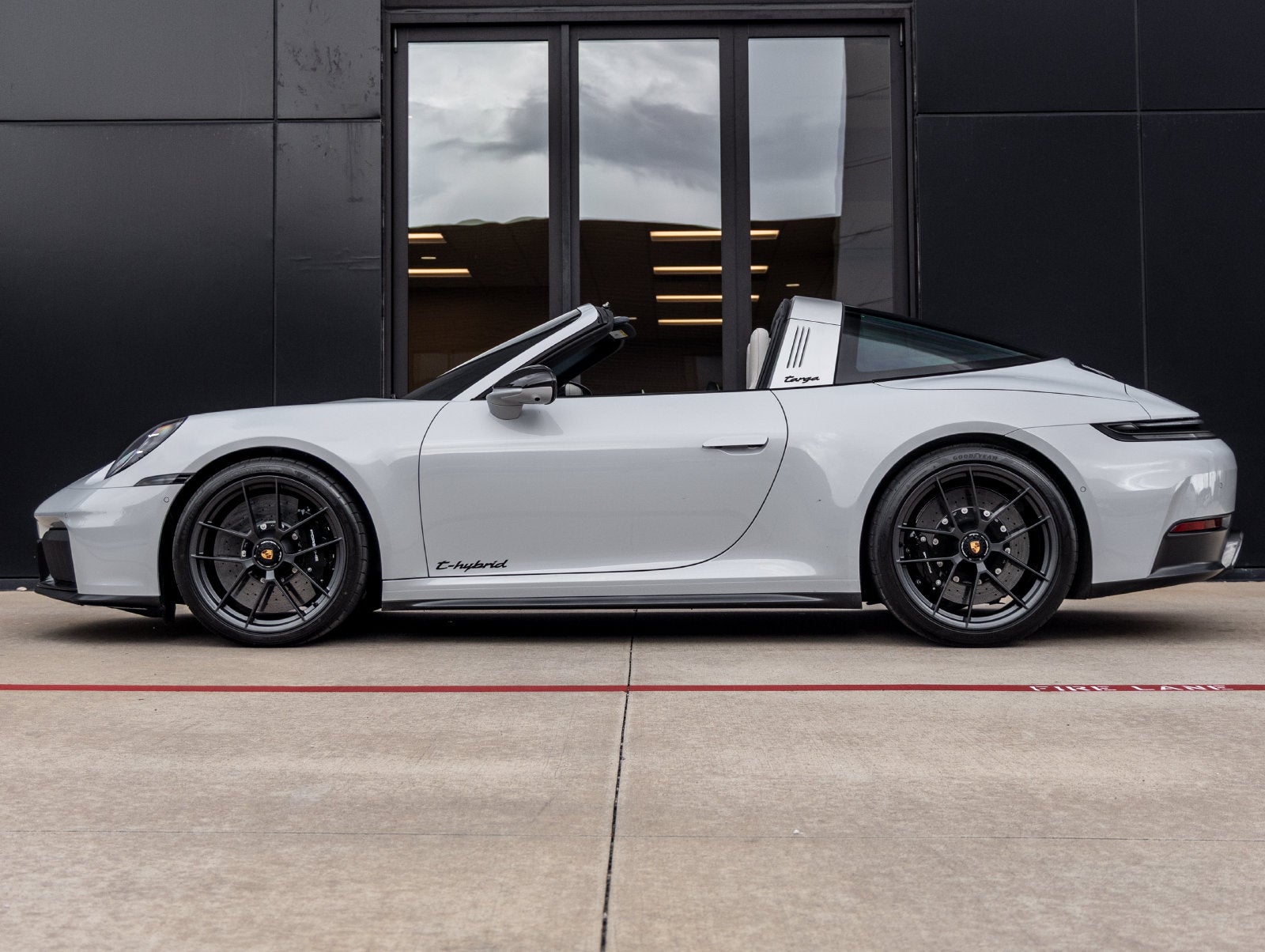 2026 Porsche 911 911 Targa 4 GTS