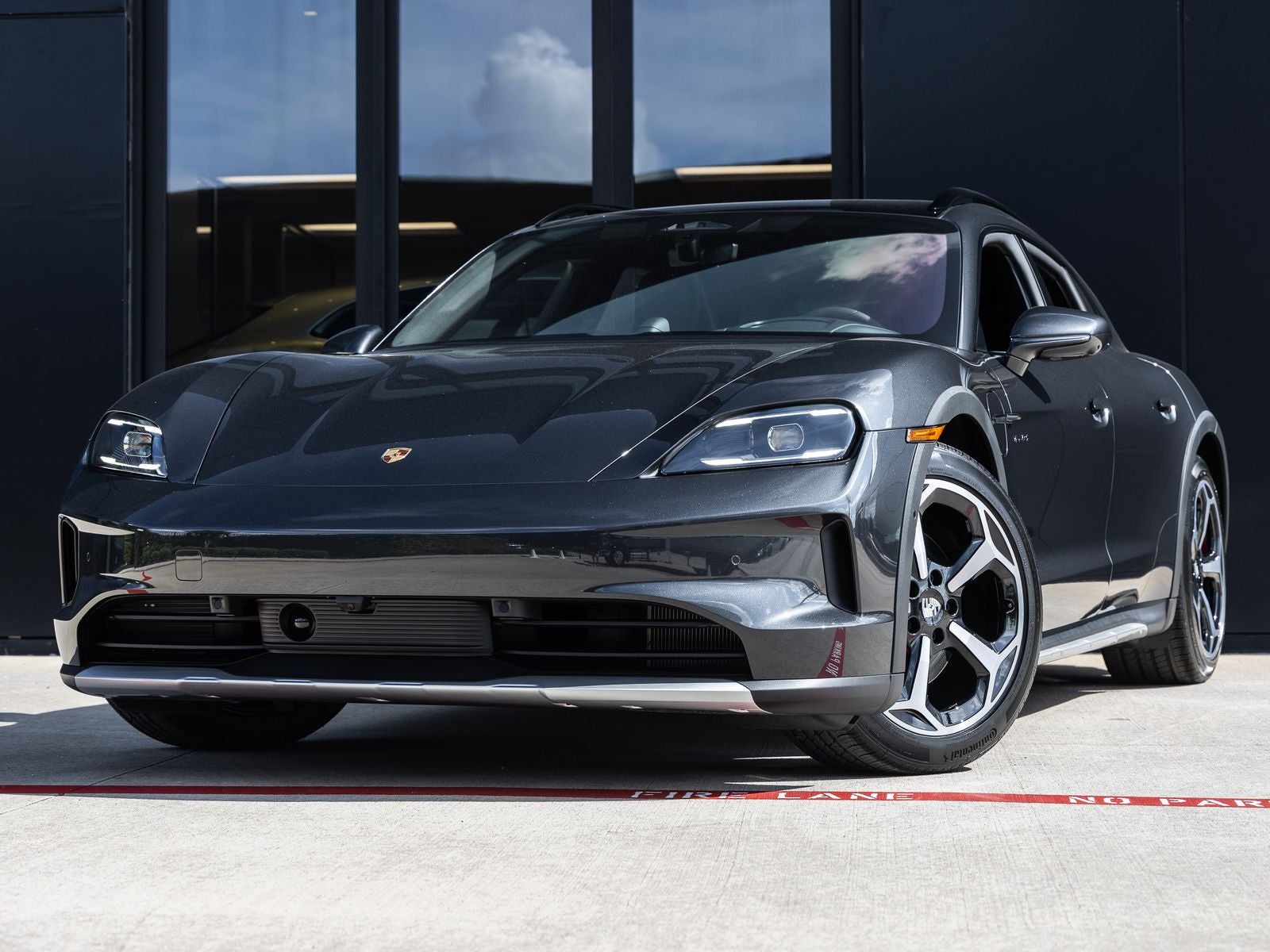 2026 Porsche Taycan Taycan 4S Cross Turismo