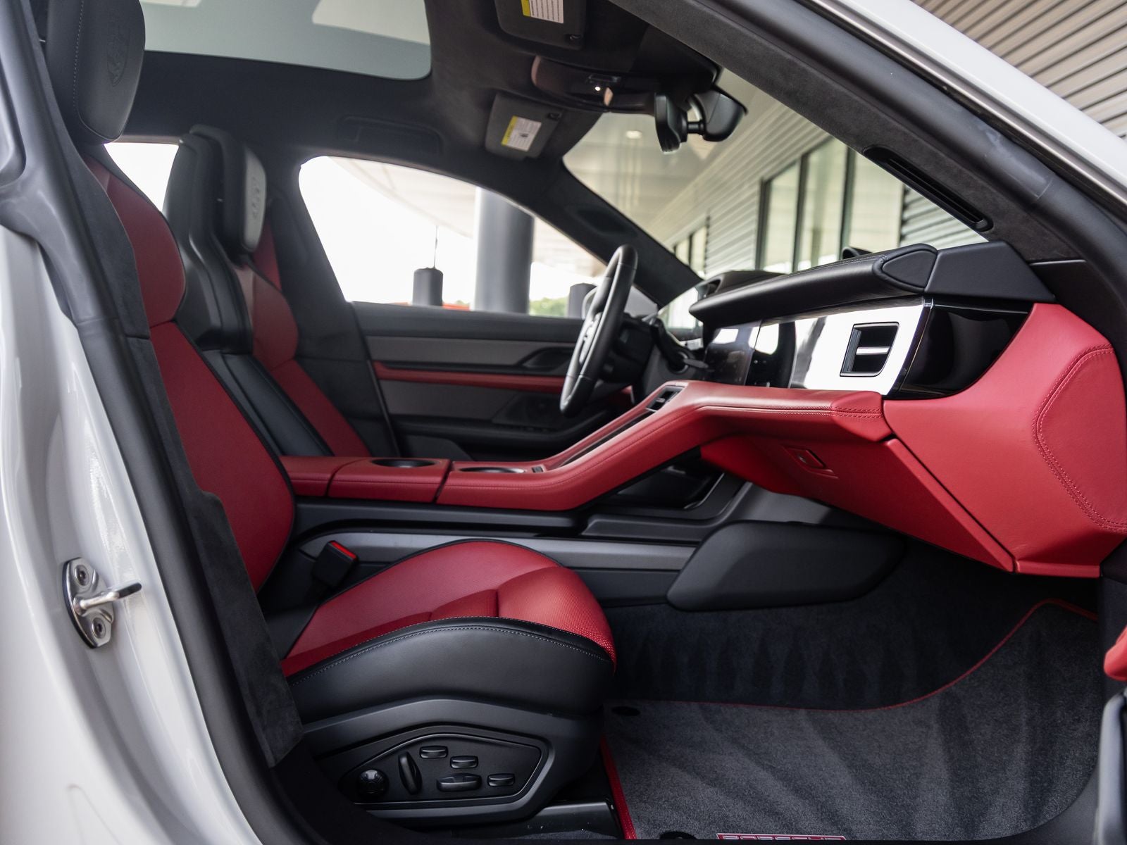 2026 Porsche Taycan Taycan Turbo Cross Turismo