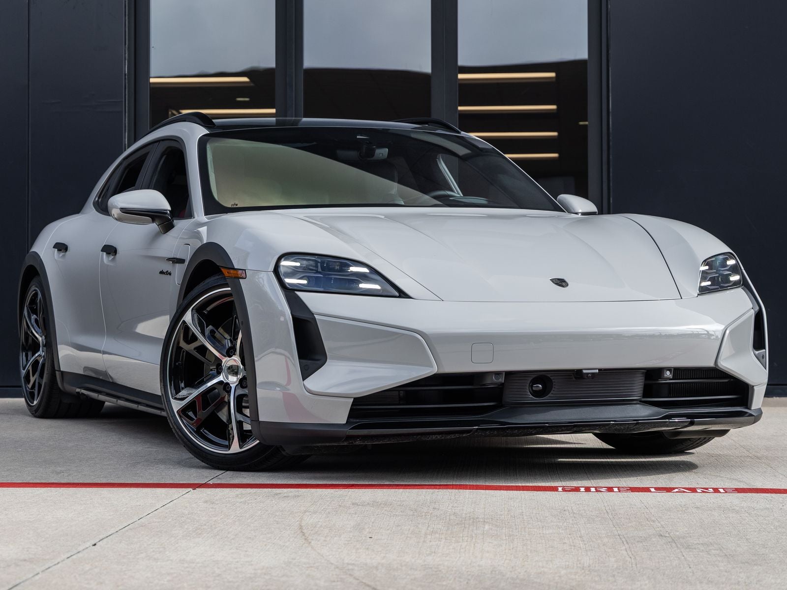 2026 Porsche Taycan Taycan Turbo Cross Turismo