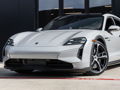 2026 Porsche Taycan Taycan Turbo Cross Turismo