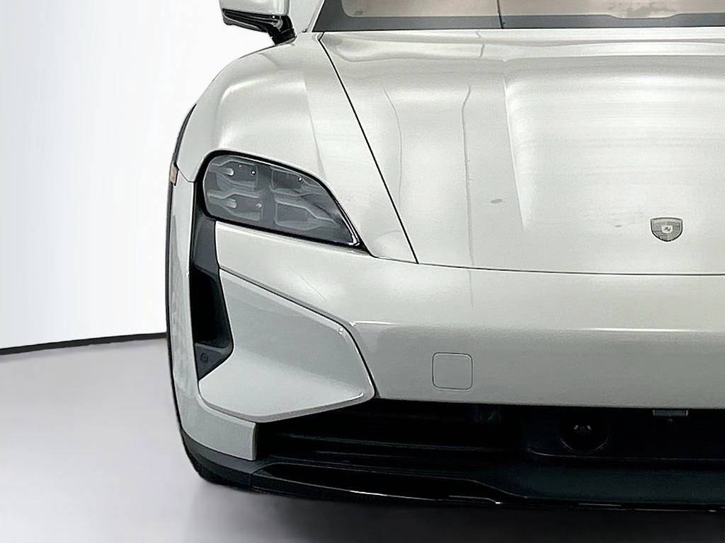 2026 Porsche Taycan Turbo Cross Turismo