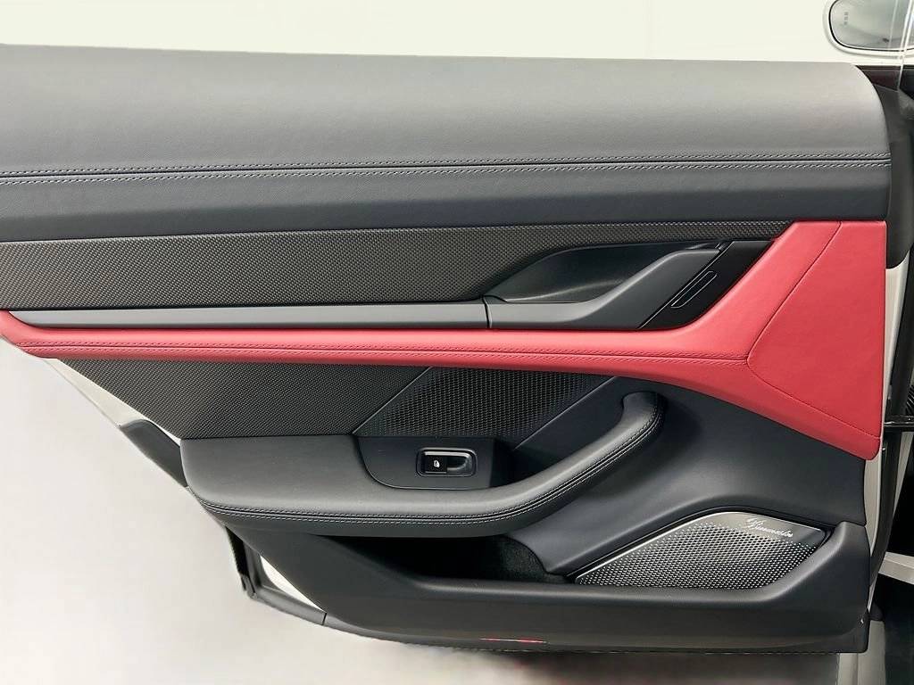 2026 Porsche Taycan Turbo Cross Turismo
