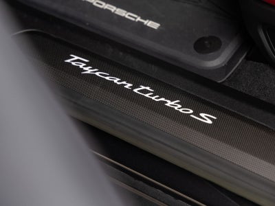 2023 Porsche Taycan Taycan Turbo S Cross Turismo