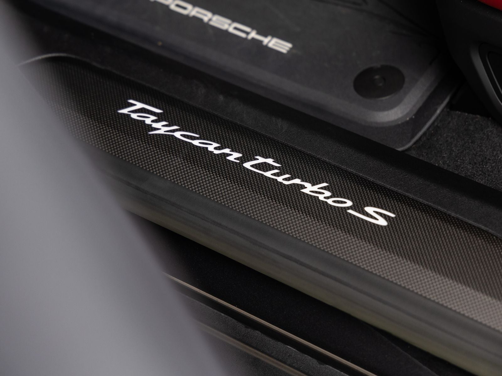 2023 Porsche Taycan Taycan Turbo S Cross Turismo