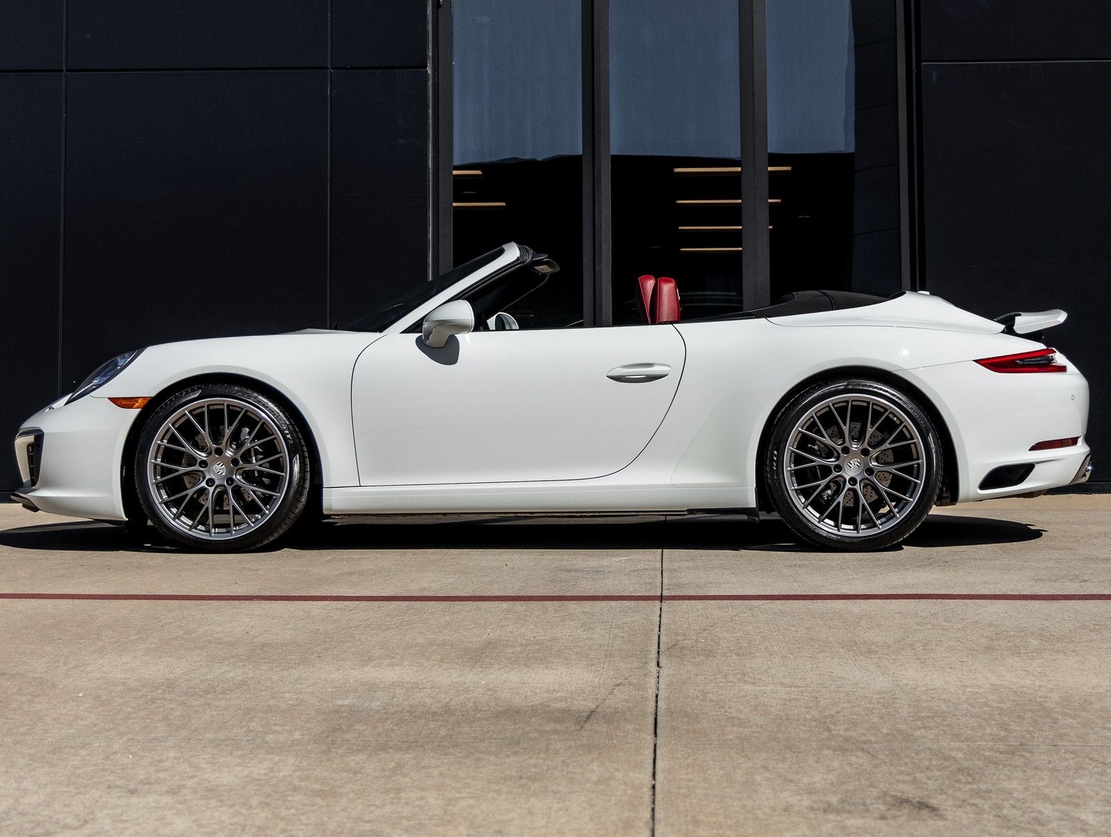 2017 Porsche 911 911 Carrera Cabriolet