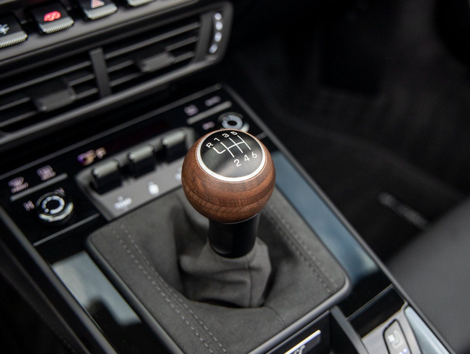 2026 Porsche 911 911 Carrera T Cabriolet