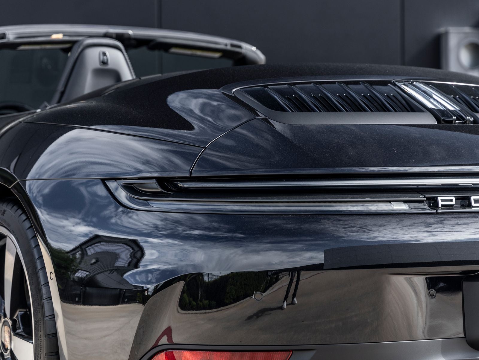 2026 Porsche 911 Carrera Cabriolet