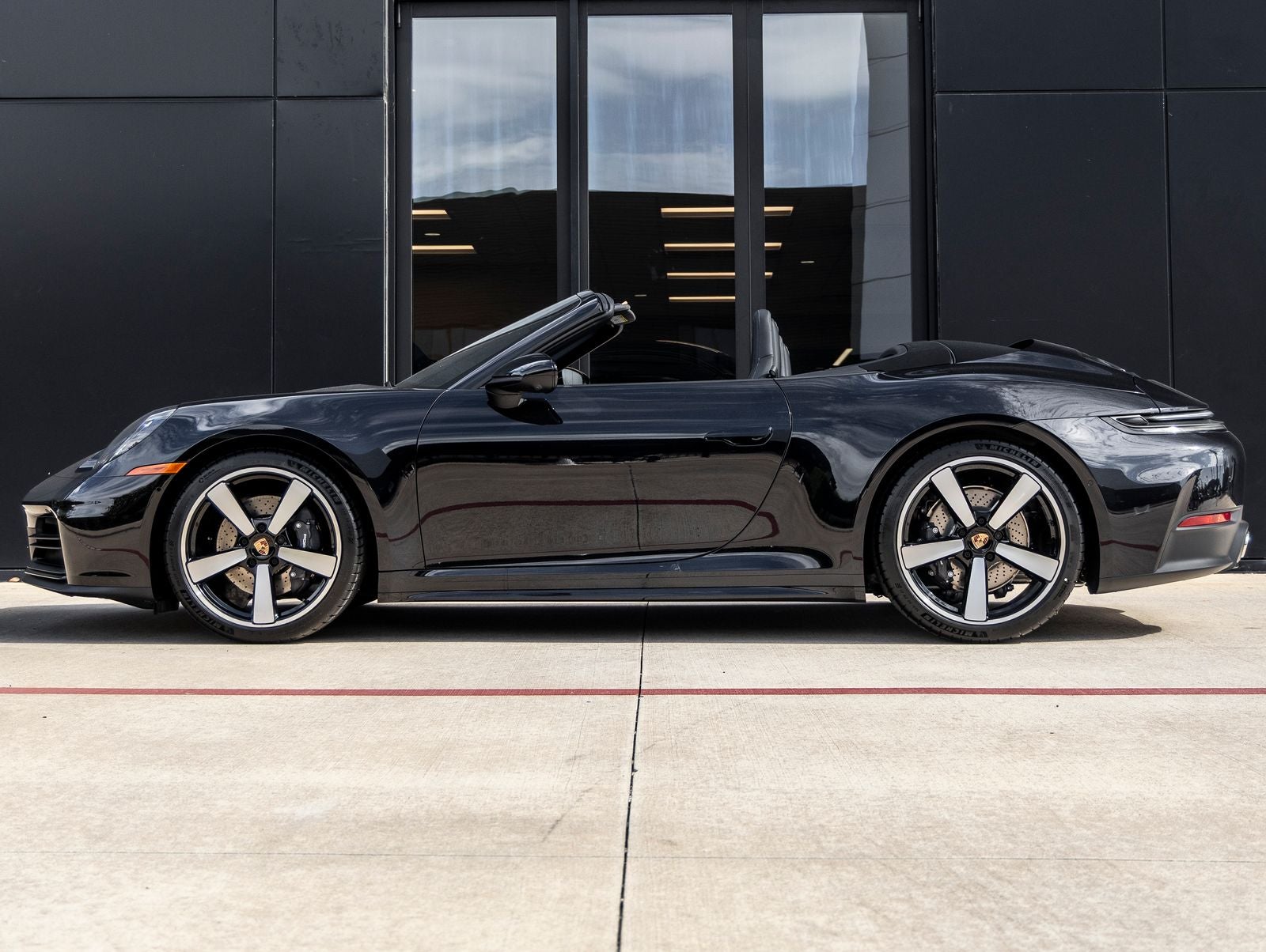 2026 Porsche 911 Carrera Cabriolet