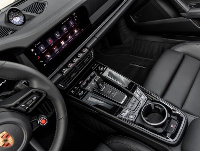 2026 Porsche 911 Carrera Cabriolet