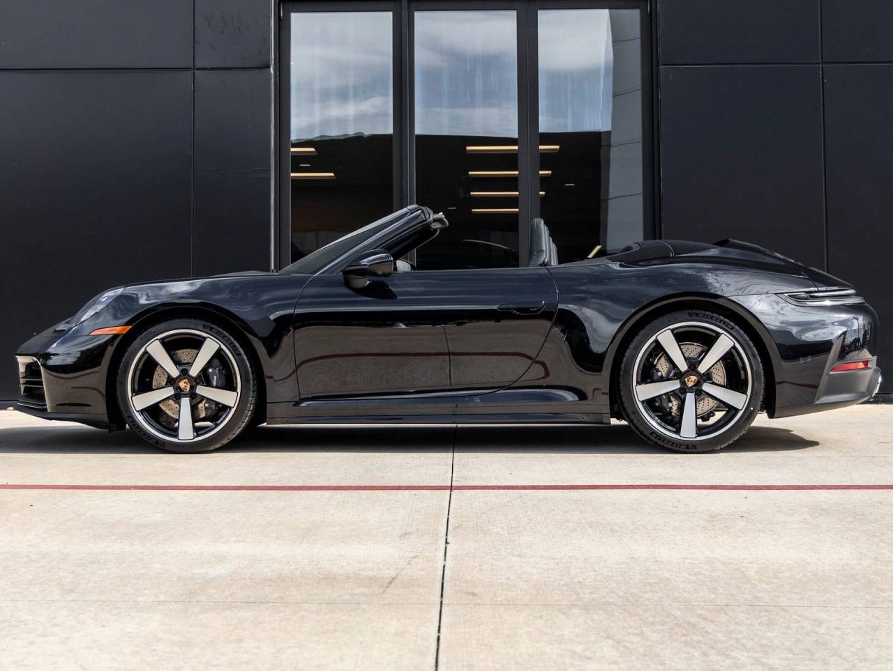 2026 Porsche 911 Carrera Cabriolet
