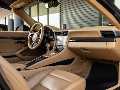 2017 Porsche 911 Carrera Cabriolet