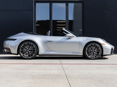 2026 Porsche 911 Carrera Cabriolet