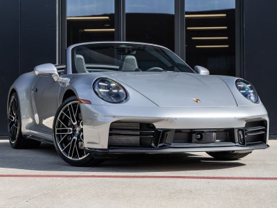 2026 Porsche 911 Carrera Cabriolet